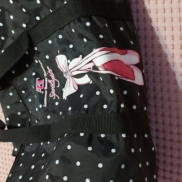 Girl's leotard and a bag. - Picture 5 of 5